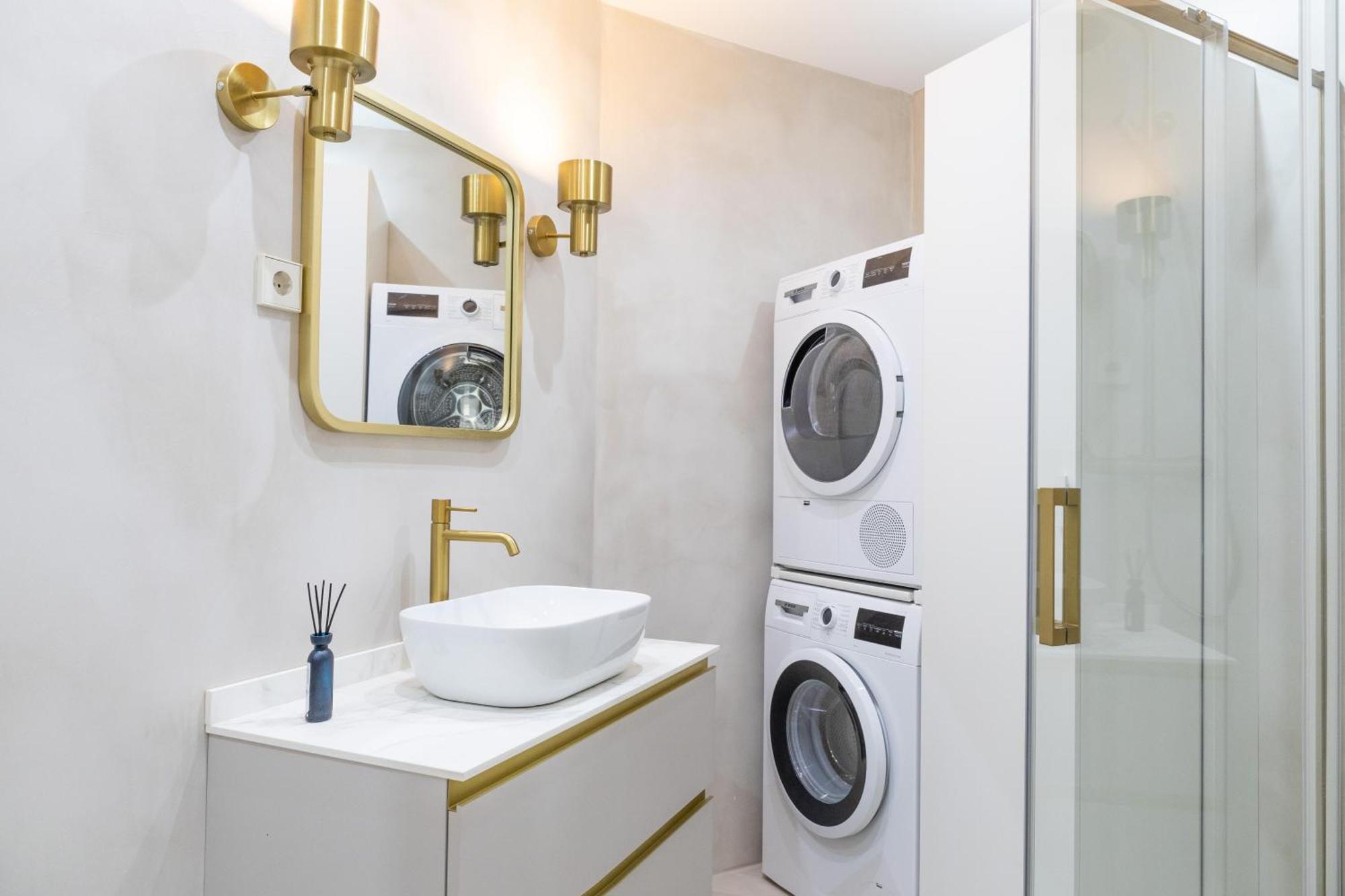 Excelente Apartamento Familiar Madrid Centro Esterno foto